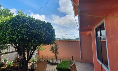 Casa COLINA II amueblada, de gran tamaño, muy cerca del pueblo bonitas vistas y conetada con la naturaleza en Ixtapan de la Sal EDOMEX