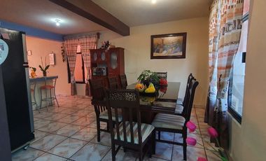 Casa COLINA II amueblada, de gran tamaño, muy cerca del pueblo bonitas vistas y conetada con la naturaleza en Ixtapan de la Sal EDOMEX