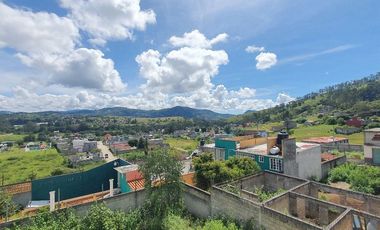 Casa COLINA II amueblada, de gran tamaño, muy cerca del pueblo bonitas vistas y conetada con la naturaleza en Ixtapan de la Sal EDOMEX