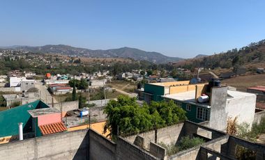 Casa COLINA II amueblada, de gran tamaño, muy cerca del pueblo bonitas vistas y conetada con la naturaleza en Ixtapan de la Sal EDOMEX