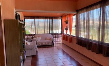 Casa COLINA II amueblada, de gran tamaño, muy cerca del pueblo bonitas vistas y conetada con la naturaleza en Ixtapan de la Sal EDOMEX