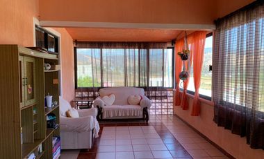 Casa COLINA II amueblada, de gran tamaño, muy cerca del pueblo bonitas vistas y conetada con la naturaleza en Ixtapan de la Sal EDOMEX