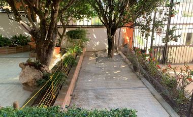 Casa COLINA II amueblada, de gran tamaño, muy cerca del pueblo bonitas vistas y conetada con la naturaleza en Ixtapan de la Sal EDOMEX
