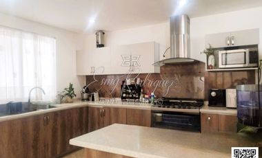 CASA EN VENTA EN LOMAS DEL REFUGIO, LEÓN, GTO; EXCELENTE PRECIO, FRENTE A LA ANTORCHA