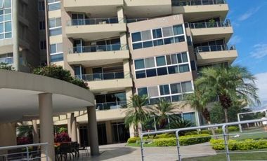 D202 - Alquiler Departamento en Urb. Guayaquil Tenis Samborondón Vista al Río