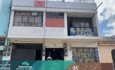 Venta de Casa sector redondel de Ajaví