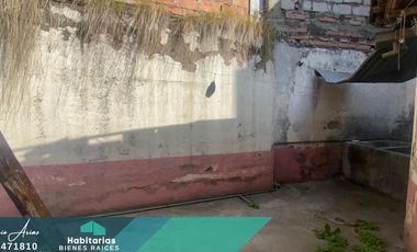 Venta de Casa sector redondel de Ajaví