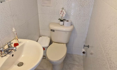 EN VENTA CASA EN CONJUNTO CERRADO AVENIDA LIBERTADORES