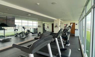 Alquiler de departamento amplio en Arcos Plaza - full amoblado