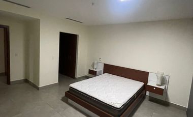 Alquiler de departamento amplio en Arcos Plaza - full amoblado