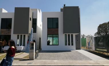 CASA EN VENTA EN OCOYOACAC ESTA DE MÉXICO A 25 MINUTOS DE SANTA FE
