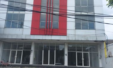 Komersial dijual di Jawa Timur, Surabaya