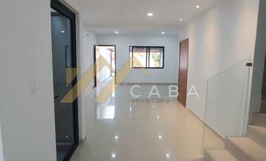 CASA EN VENTA a 2 minutos de Plaza Urban Center, Boca del Río,Ver.