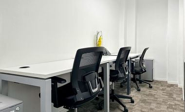 Private office space for 3 persons in Regus Gateway Tower - Quezon City