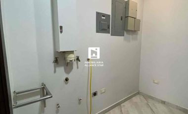 ALQUILER CASA URB. PRIVADA