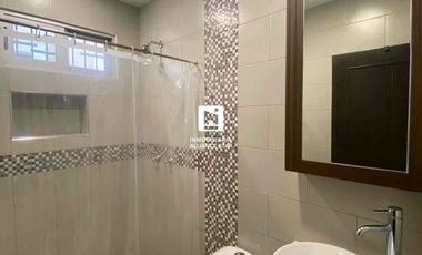 ALQUILER CASA URB. PRIVADA