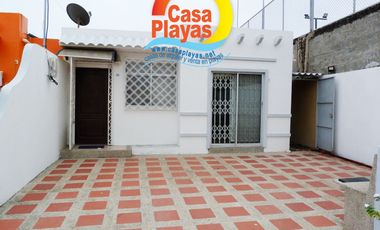 Villa de Venta en Playas Villamil, Ciudadela Cerrada Salida Al Mar, Via Data