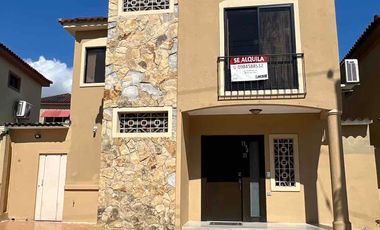 En Alquiler Casa en Portal Al Sol, Km 11.5 Via a La Costa