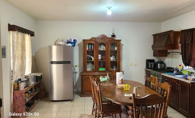 CASA QUINTA EN VENTA EN MONTEMORELOS, NL, ZONA LAS PUENTES, A ORILLA CARRETERA