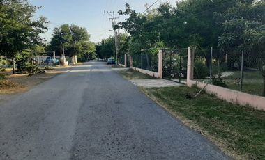 CASA QUINTA EN VENTA EN MONTEMORELOS, NL, ZONA LAS PUENTES, A ORILLA CARRETERA