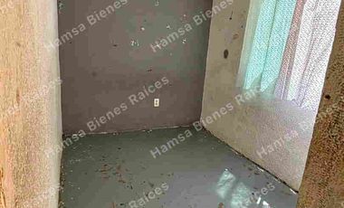 Depto. primer nivel, 2 recámaras y alcoba, Lomas de Coacalco