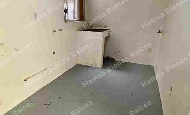 Depto. primer nivel, 2 recámaras y alcoba, Lomas de Coacalco