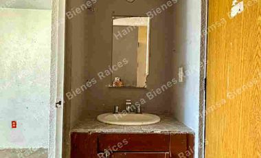 Depto. primer nivel, 2 recámaras y alcoba, Lomas de Coacalco