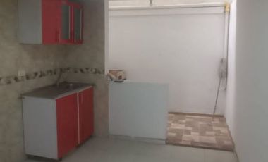 SE VENDE CASA  DE 2 DOS  PISOS  BARRIO DIVINO NIÑO USME , VENTA DE CONTADO  BOGOTA COLOMBIA