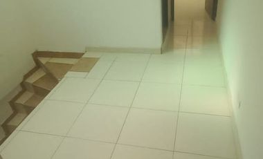 SE VENDE CASA  DE 2 DOS  PISOS  BARRIO DIVINO NIÑO USME , VENTA DE CONTADO  BOGOTA COLOMBIA