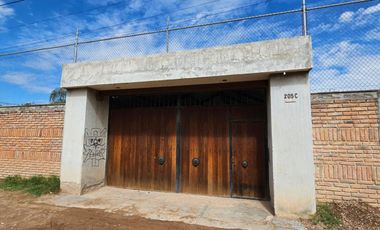 En Venta Propiedad al Norte de Aguascalientes Propia para Salón de Eventos Fiesta, Bodega etc Excelente Ubicación