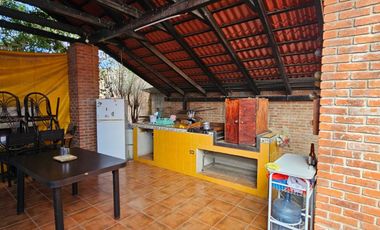 En Venta Propiedad al Norte de Aguascalientes Propia para Salón de Eventos Fiesta, Bodega etc Excelente Ubicación
