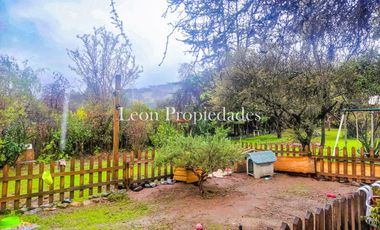 Leon Propiedades vende parcela con casa en La Aurora, Curacavi