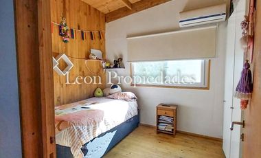 Leon Propiedades vende parcela con casa en La Aurora, Curacavi