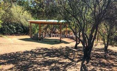 Leon Propiedades vende parcela con casa en La Aurora, Curacavi