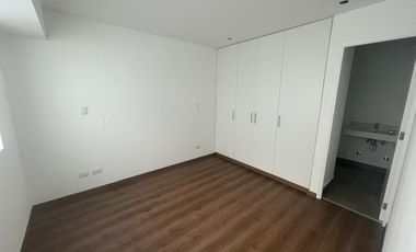 Alquiler De Departamento De Estreno En Santiago De Surco