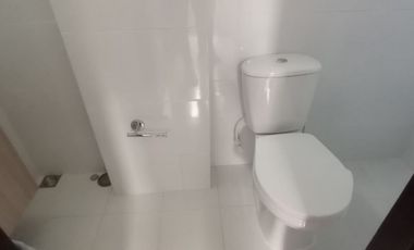 VENDO HERMOSA CASA EN CONDOMINIO ALAMEDA FRENTE AL CAMPUS DE LA SANTOTO