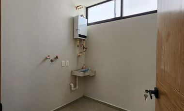 Casa nueva en venta con Roof Garden en Parques Vallarta Zapopan