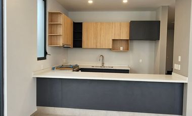 Casa nueva en venta con Roof Garden en Parques Vallarta Zapopan