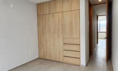 Casa nueva en venta con Roof Garden en Parques Vallarta Zapopan