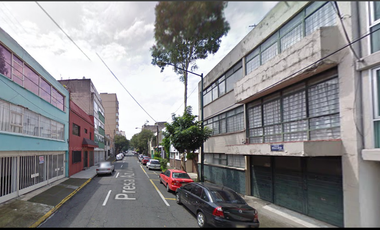 CASA de garantía hipotecaria en Presa Azúcar 142, Col. Irrigación, Miguel Hidalgo, CDMX