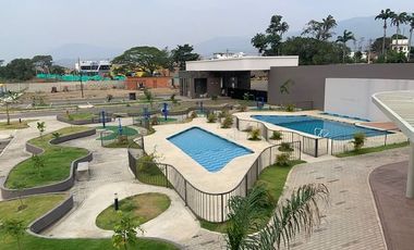 ESPECTACULAR CONJUNTO CERRADO. ESCOJA SU LOTE.