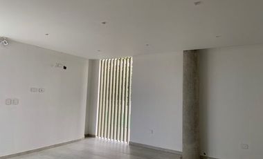 ESPECTACULAR CONJUNTO CERRADO. ESCOJA SU LOTE.