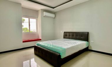 8 BEDROOMs FULLY FURNISHED HOUSE WITH SWIMMING POOL FOR RENT IN ANUNAS, ANGELES CITY PAMPANGA NEAR CLARK