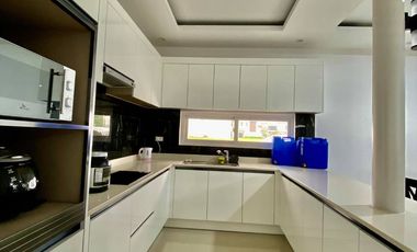 8 BEDROOMs FULLY FURNISHED HOUSE WITH SWIMMING POOL FOR RENT IN ANUNAS, ANGELES CITY PAMPANGA NEAR CLARK