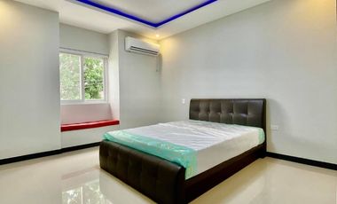 8 BEDROOMs FULLY FURNISHED HOUSE WITH SWIMMING POOL FOR RENT IN ANUNAS, ANGELES CITY PAMPANGA NEAR CLARK