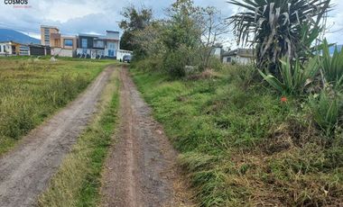 Casa con terreno de venta en Cotacachi sector Patalanga, 8624 m2