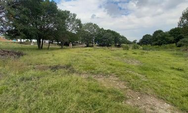 EXCELENTE TERRENO EN VENTA 300 METROS EN ESQUINA DE CLUSTER PRIVADO  CON LAGO Y MUCHA NATURALEZA  A SUPER PRECIO