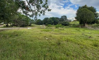 EXCELENTE TERRENO EN VENTA 300 METROS EN ESQUINA DE CLUSTER PRIVADO  CON LAGO Y MUCHA NATURALEZA  A SUPER PRECIO