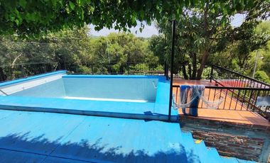 Bonita Quinta en Teuchitlan con enorme y hermoso jardin con arboles frutales