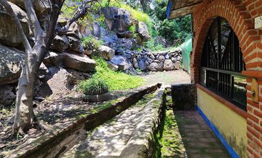 Bonita Quinta en Teuchitlan con enorme y hermoso jardin con arboles frutales